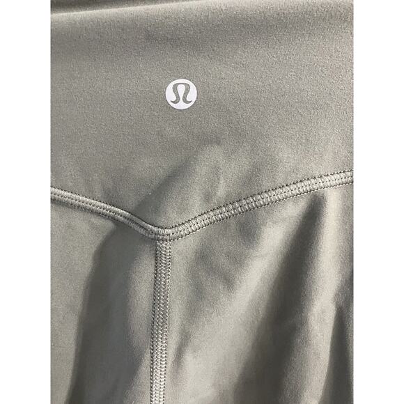 Lululemon Womens Align Jogger Crop Size 2 Pull On Sage Green 23" Inseam - Picture 6 of 6